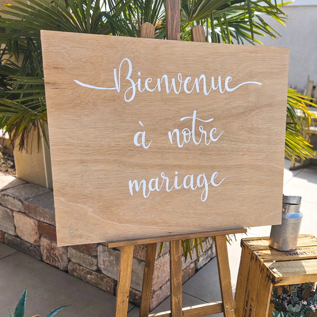 Location chevalet panneau bienvenue la fabrique a souvenirs.webp