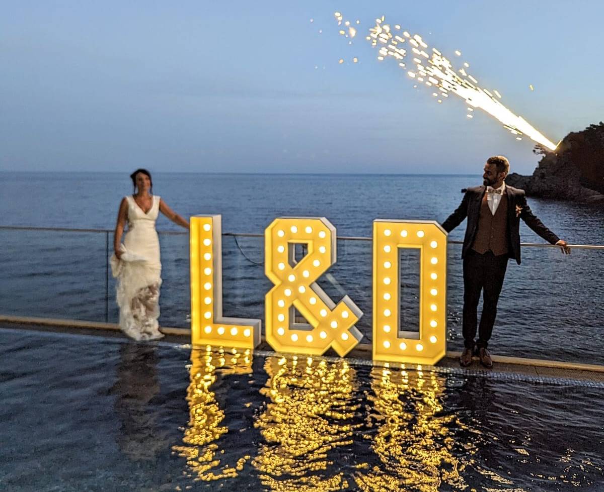 decoration lettres lumineuses.jpg