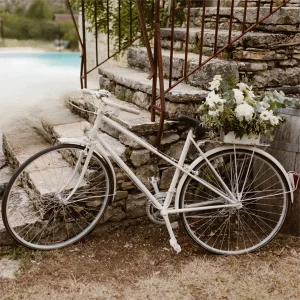 velo deco blanc la fabrique a souvenirs.webp